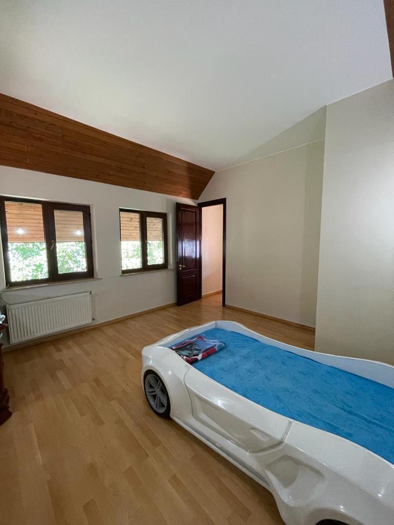 Rare House With Garden Villa Tbilisi Exterior photo